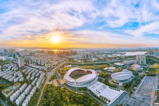 斯通：我们有些场次本不该输球 后30场是另一个晴雨表